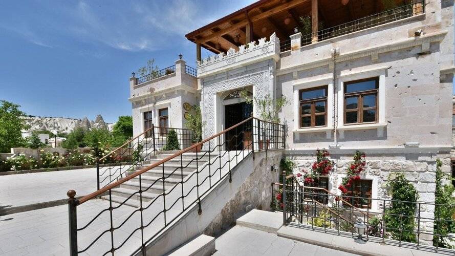 Alaturca House