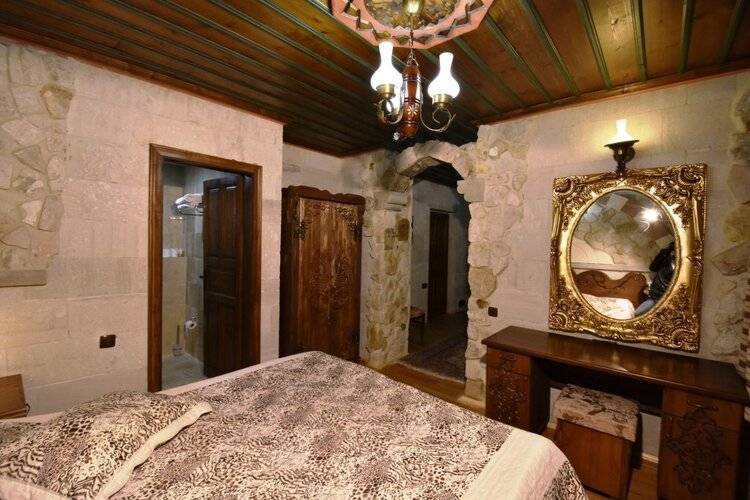 Alaturca House