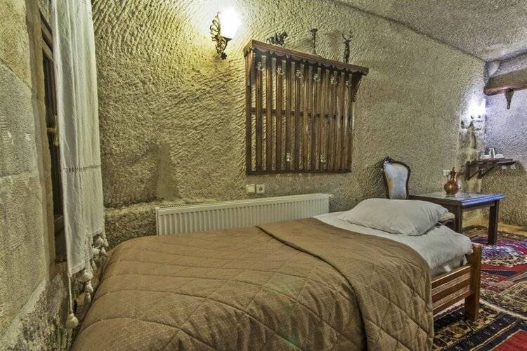 Antique Terrace Suites