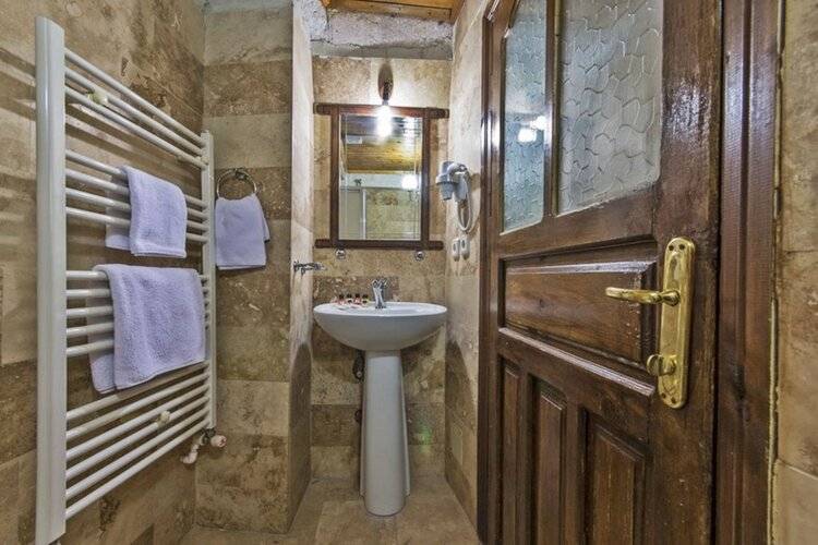 Antique Terrace Suites