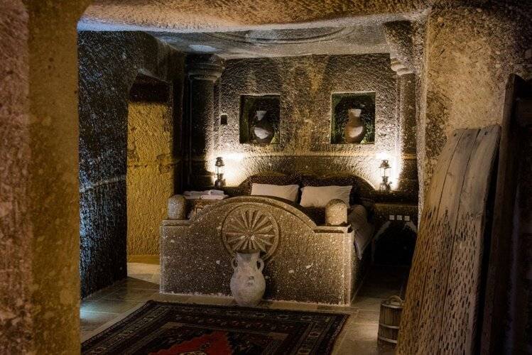 Antique Terrace Suites