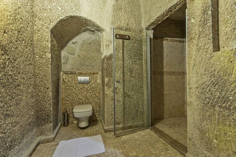 Antique Terrace Suites