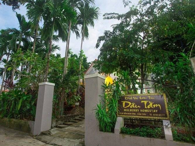 Azalea Homestay