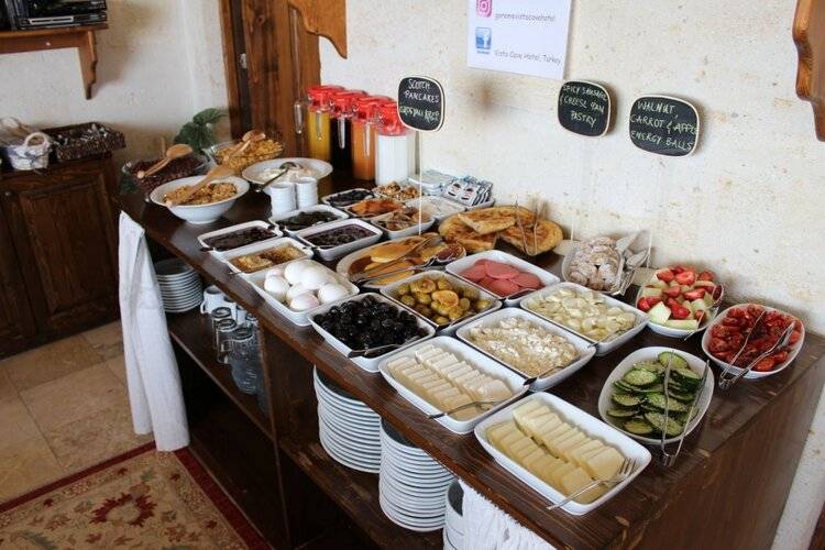 Emit Cave Hotel