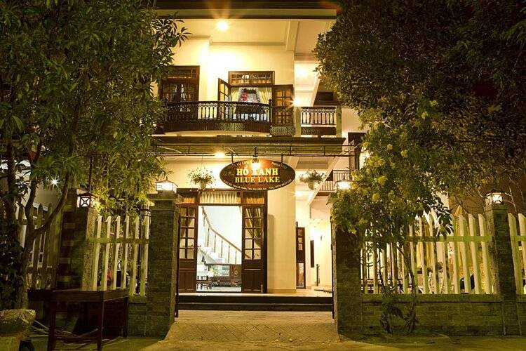 Blue Lake Homestay