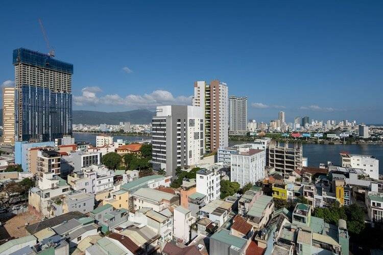 Seahorse Office and Hotel