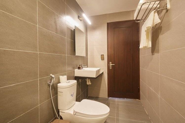 The Garden Riverside Hotel