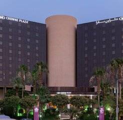 $item['hotel']['name']