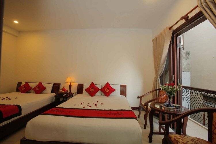 Golden River Hotel