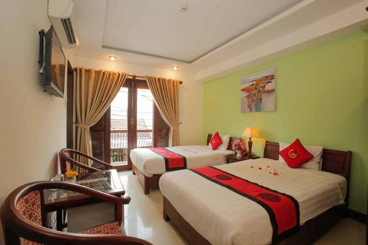 Golden River Hotel