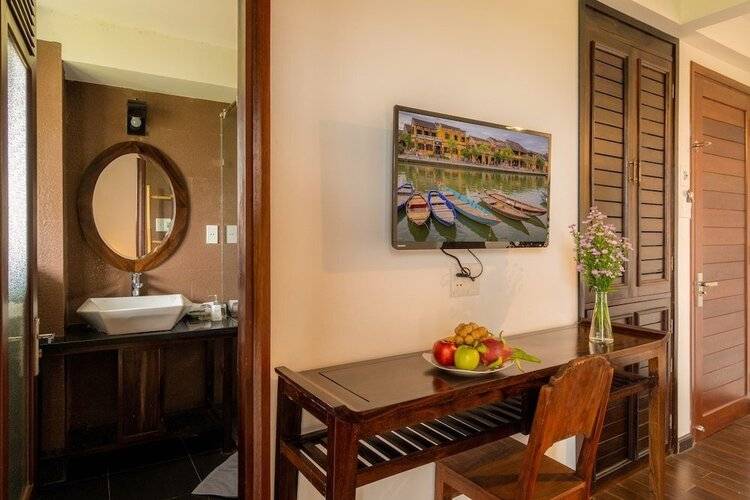 Calm House Hotel Hoi An