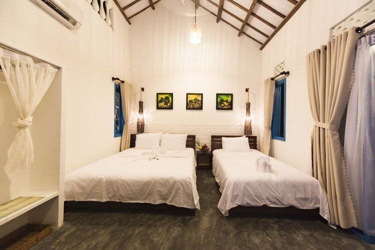 Cashew Tree Bungalow