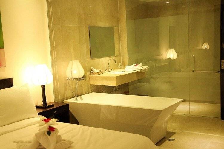 Thanh Binh Riverside Hotel