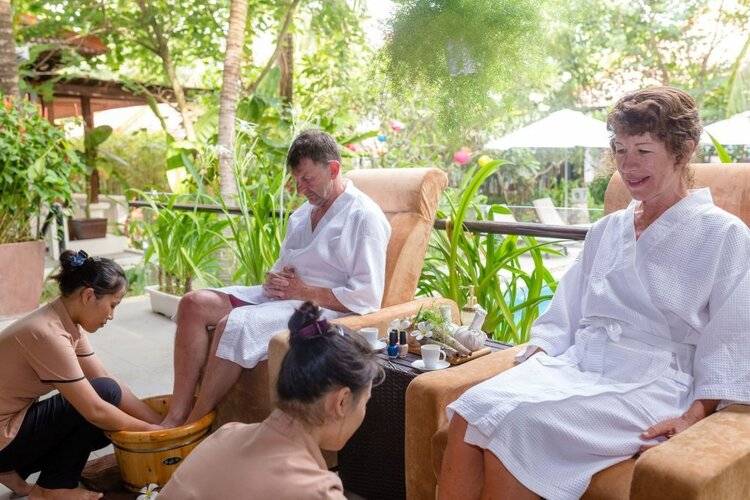 Vinh Hung Riverside Resort & Spa