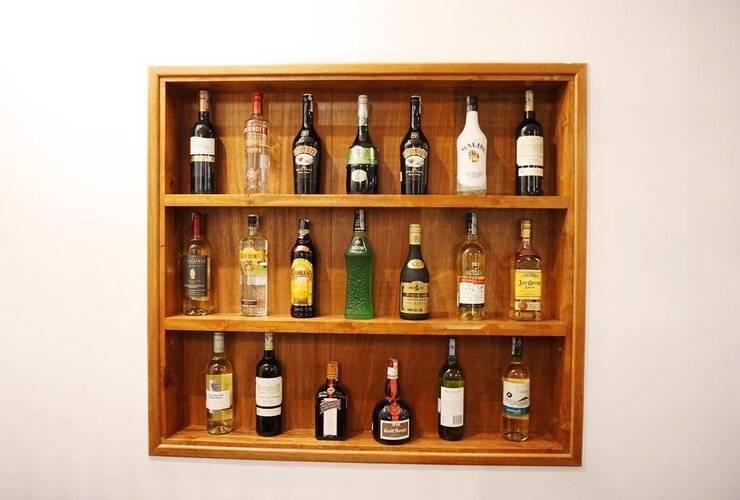 Riverside White House Hotel