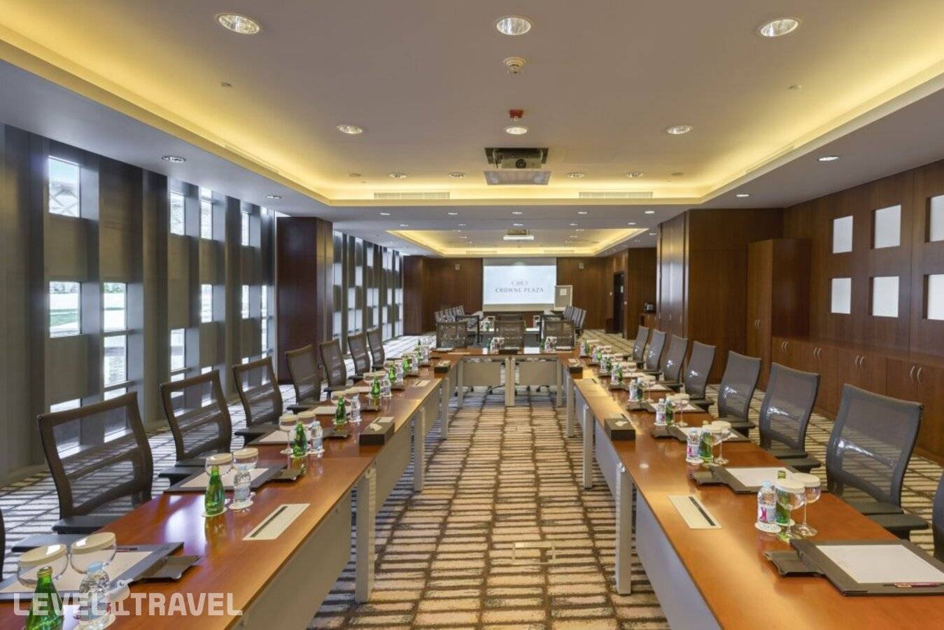 фотографии отеля Crowne Plaza Riyadh Rdc Hotel & Convention, An Ihg Hotel в Саудовская Аравия(Эр-Рияд) - фото №10