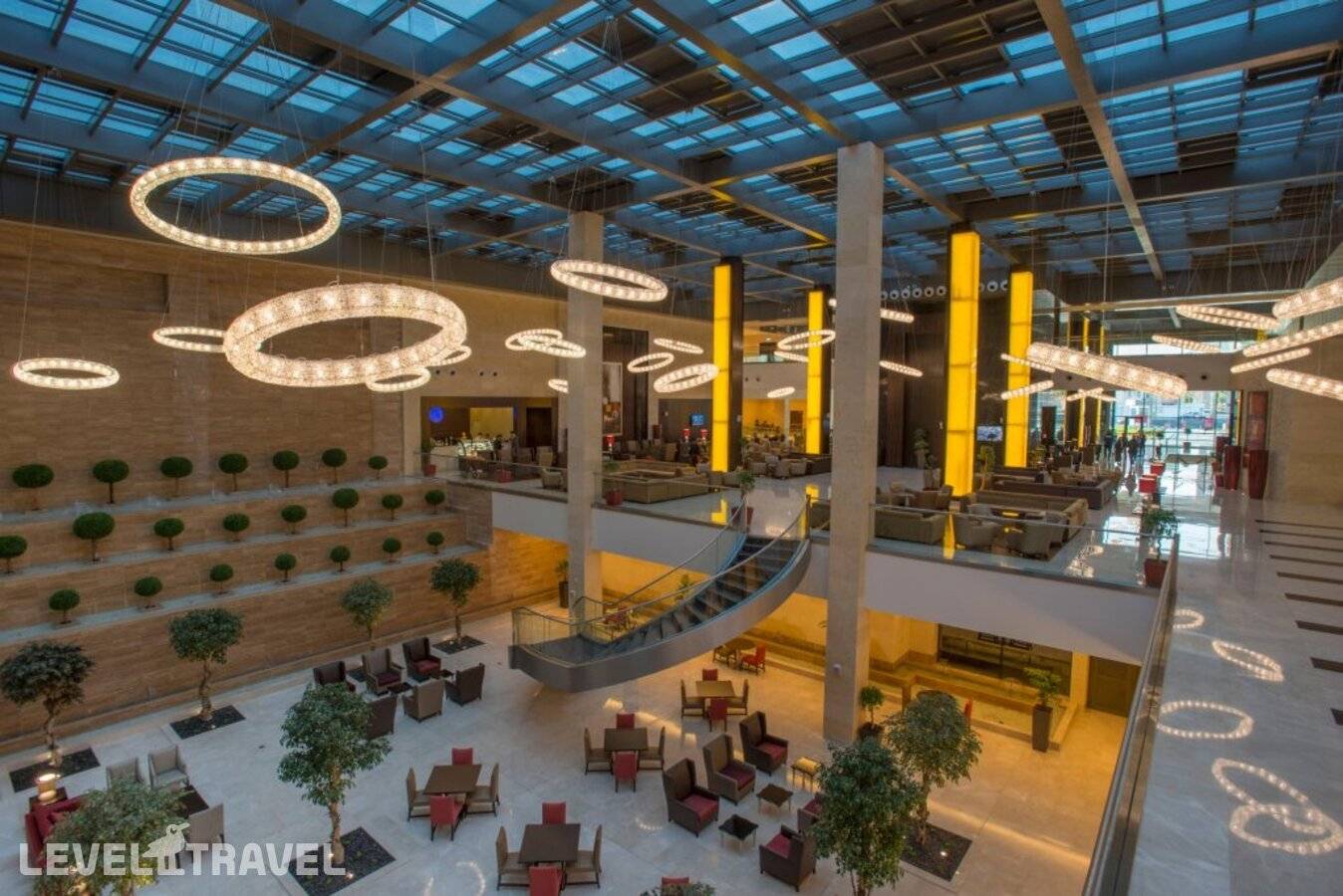 фотографии отеля Crowne Plaza Riyadh Rdc Hotel & Convention, An Ihg Hotel в Саудовская Аравия(Эр-Рияд) - фото №16