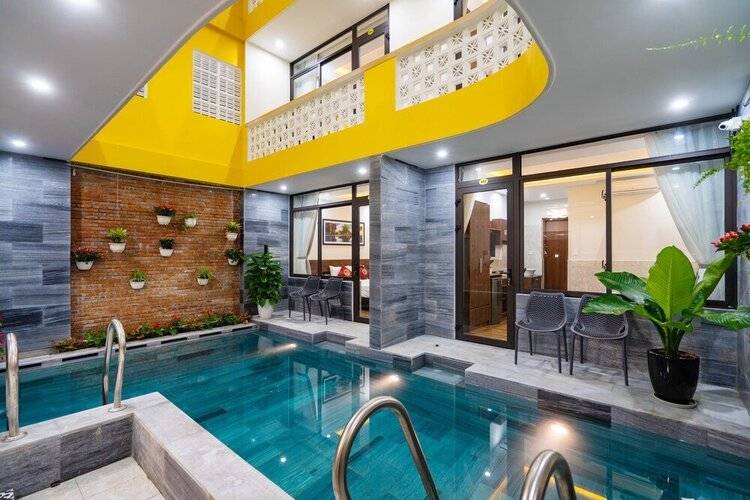 The Lit Villa