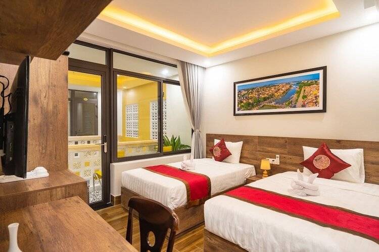 The Lit Villa