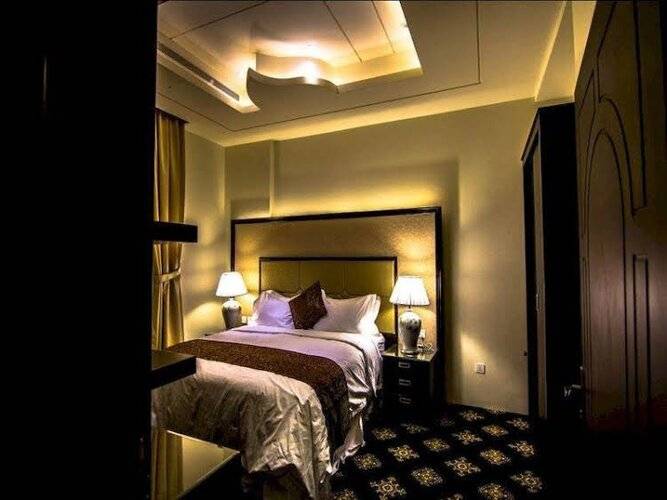 Rest Night Hotel Suites Al Hamra