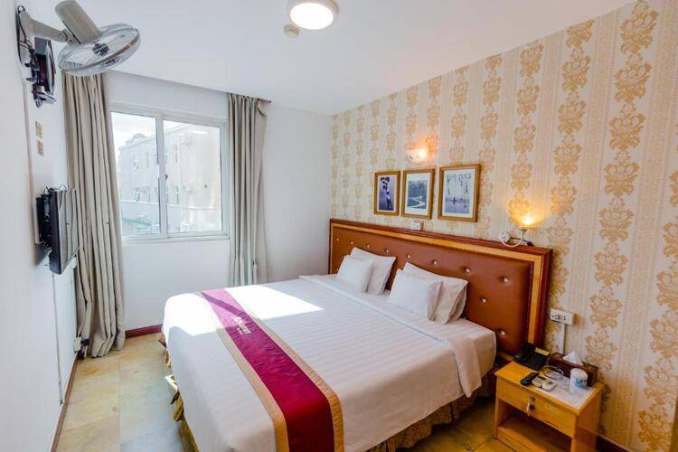 A25 Hotel - 12 Ngo Sy Lien