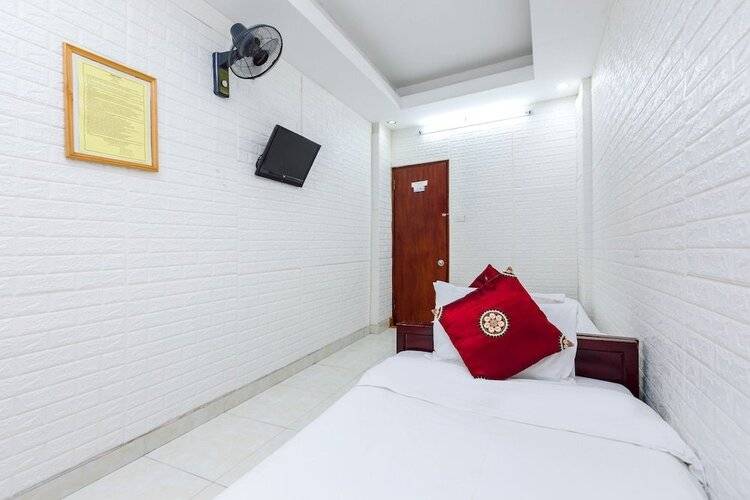 Oyo 604 Queen Hotel