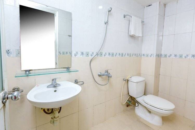 Oyo 604 Queen Hotel
