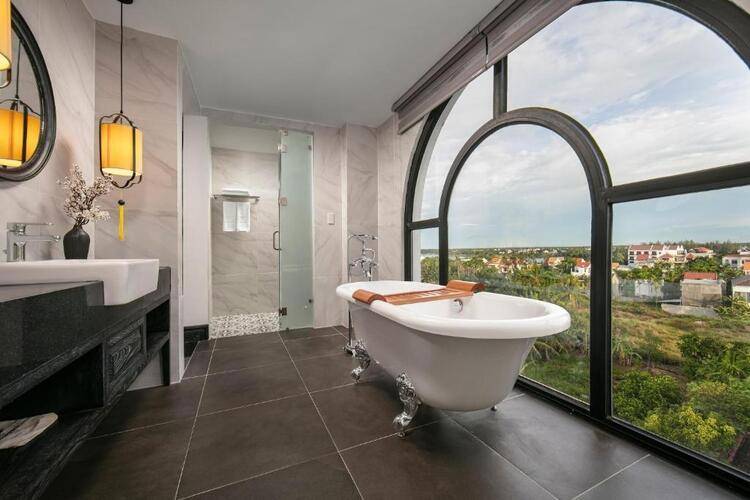 Shining Riverside Hoi An Boutique And Spa
