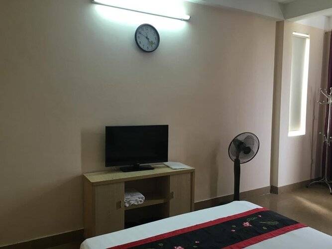 Sunrise Hotel (Adults Only 16+)