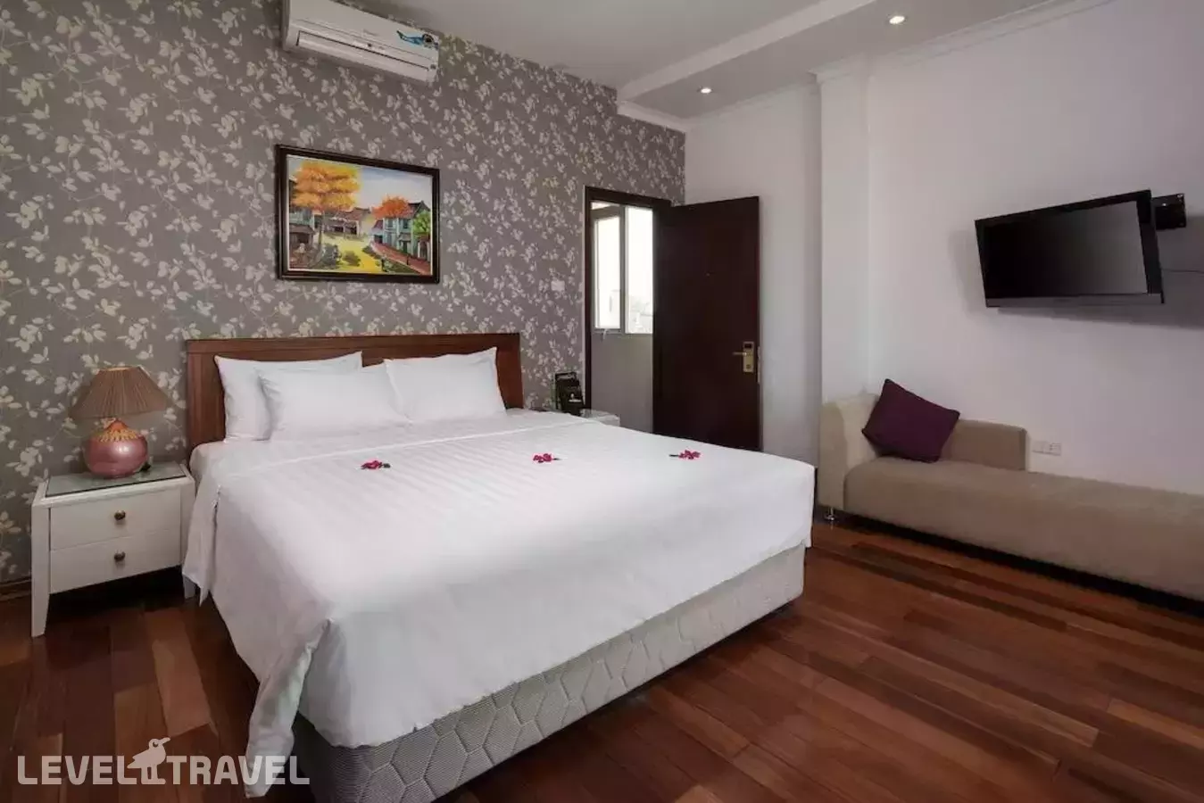 Hanoi Premier Hotel (Adults Only 18+)