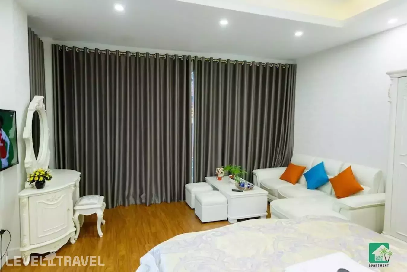 Palm Tree Apartment (Adults Only 18+)