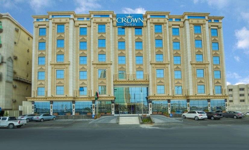 Crown Town Hotel
