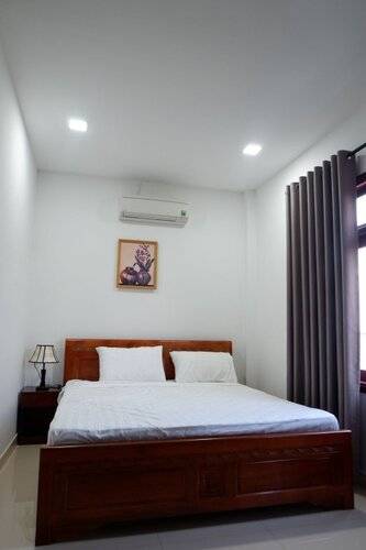 White Lion House