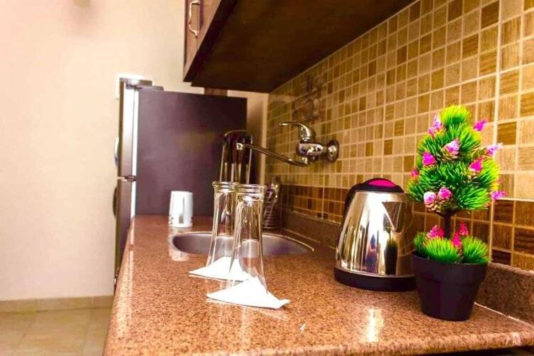 Apartment Charbel Hotel