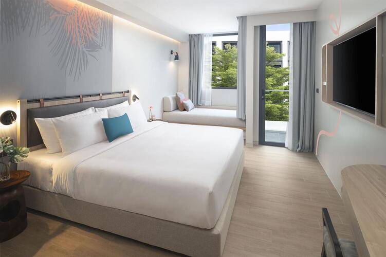 Jonox Phuket Karon