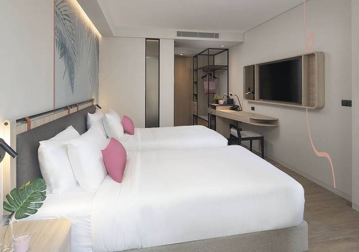 Jonox Phuket Karon