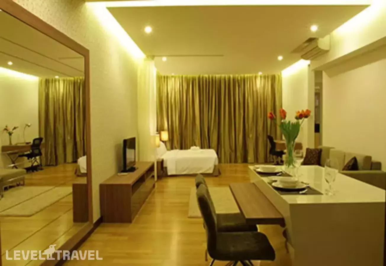 Regalia Residence The Sky Pool Apartment