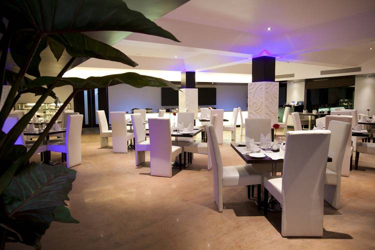 La Calypso Resort