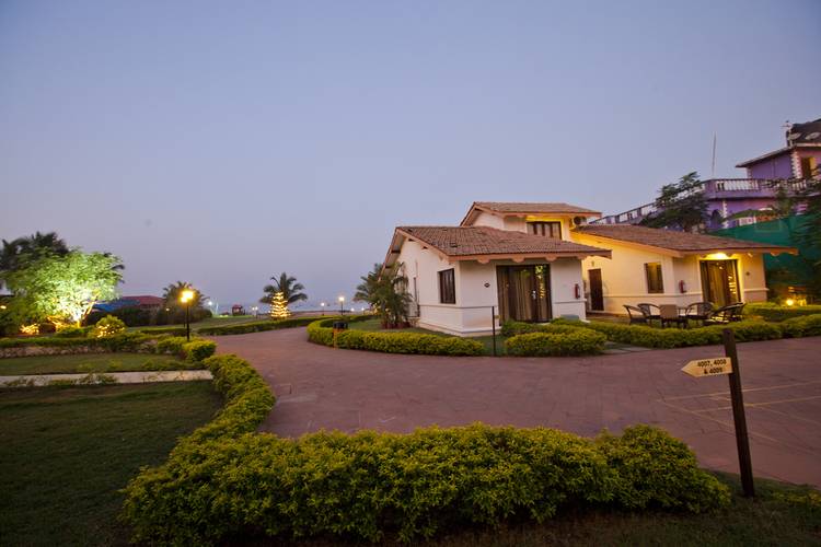 La Calypso Resort