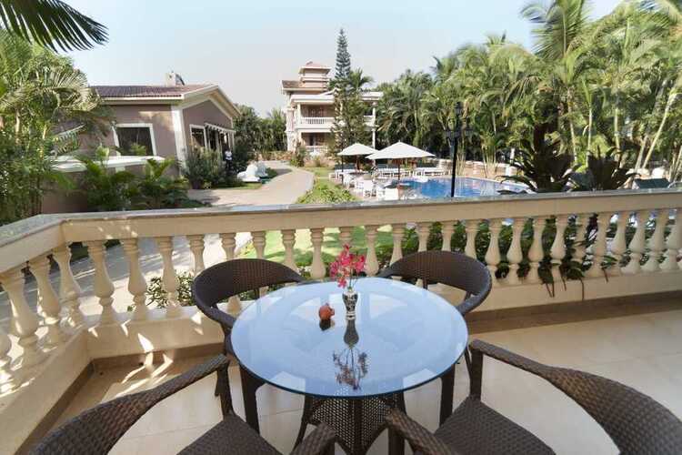 De Mandarin Beach Resort Suites And Villas