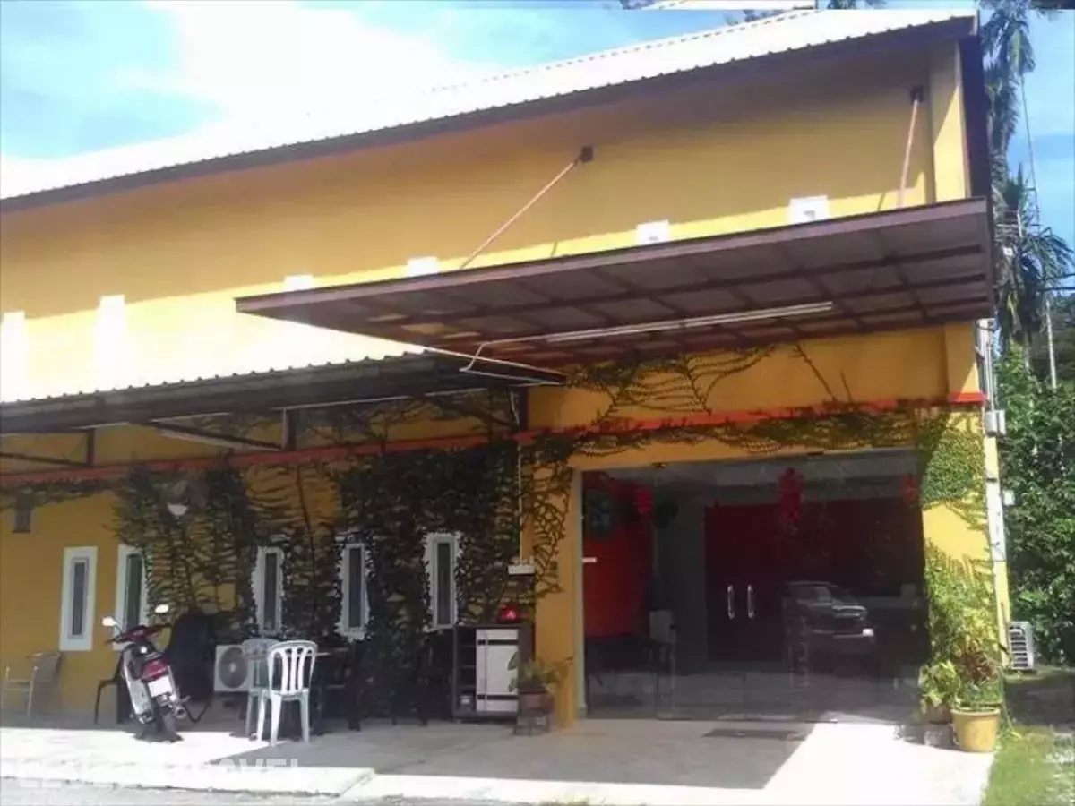 Peach Blossom Village