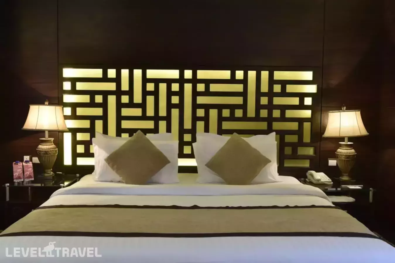 Awaliv International Hotel