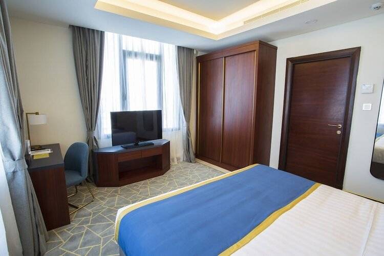 Velar Inn Hotel
