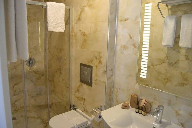 Hotel Zade