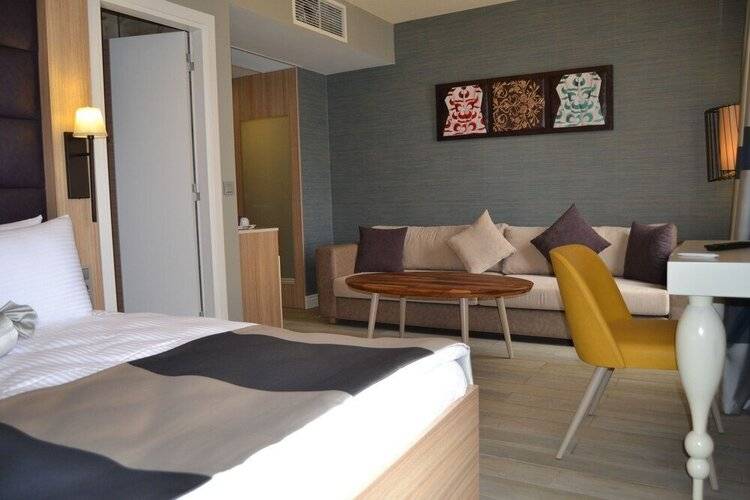 Hotel Zade