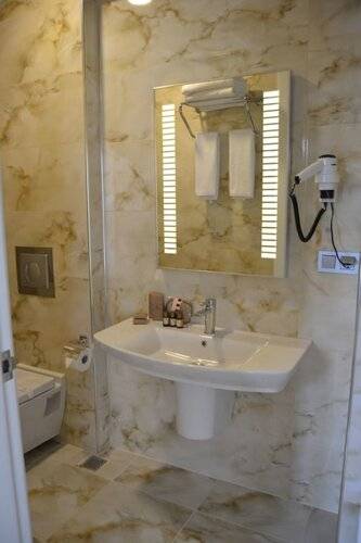 Hotel Zade