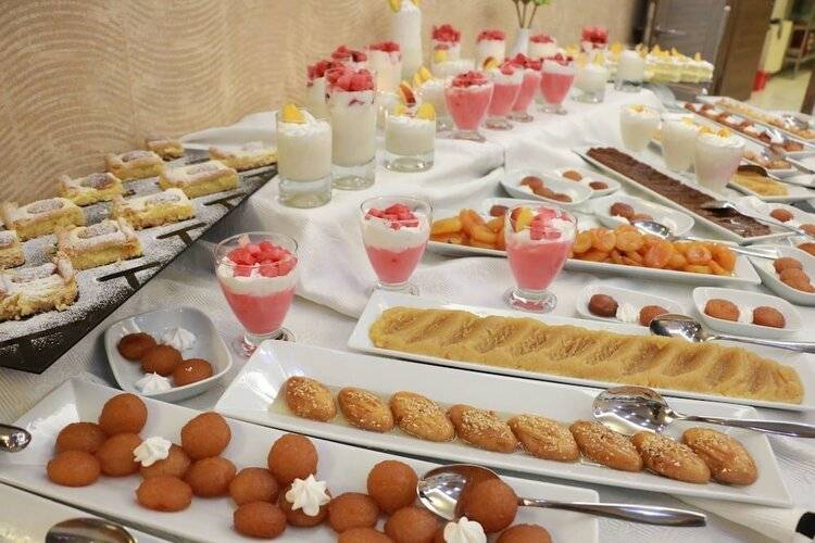 Hotel Business Han