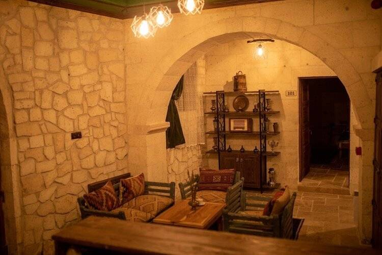 Pome Granate Cave Hotel