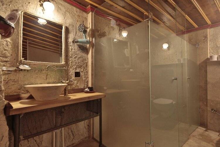 Aren Cave Hotel