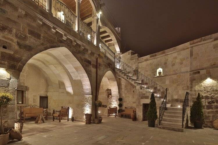 Aren Cave Hotel